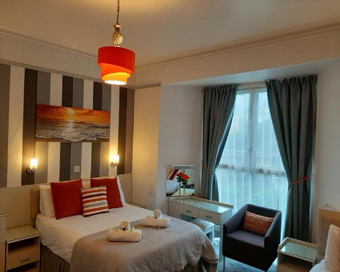 Seacroft Guest House Пейнтън Екстериор снимка